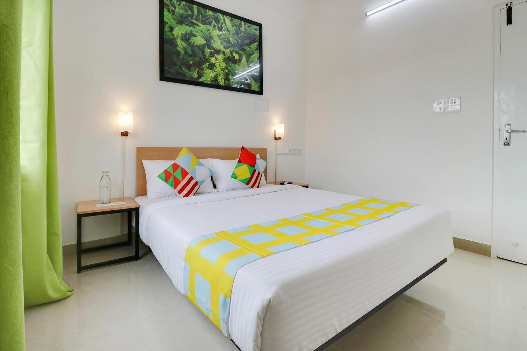Hotel O Leva Homes Near Baiyappanahalli Metro Station Бангалор Экстерьер фото